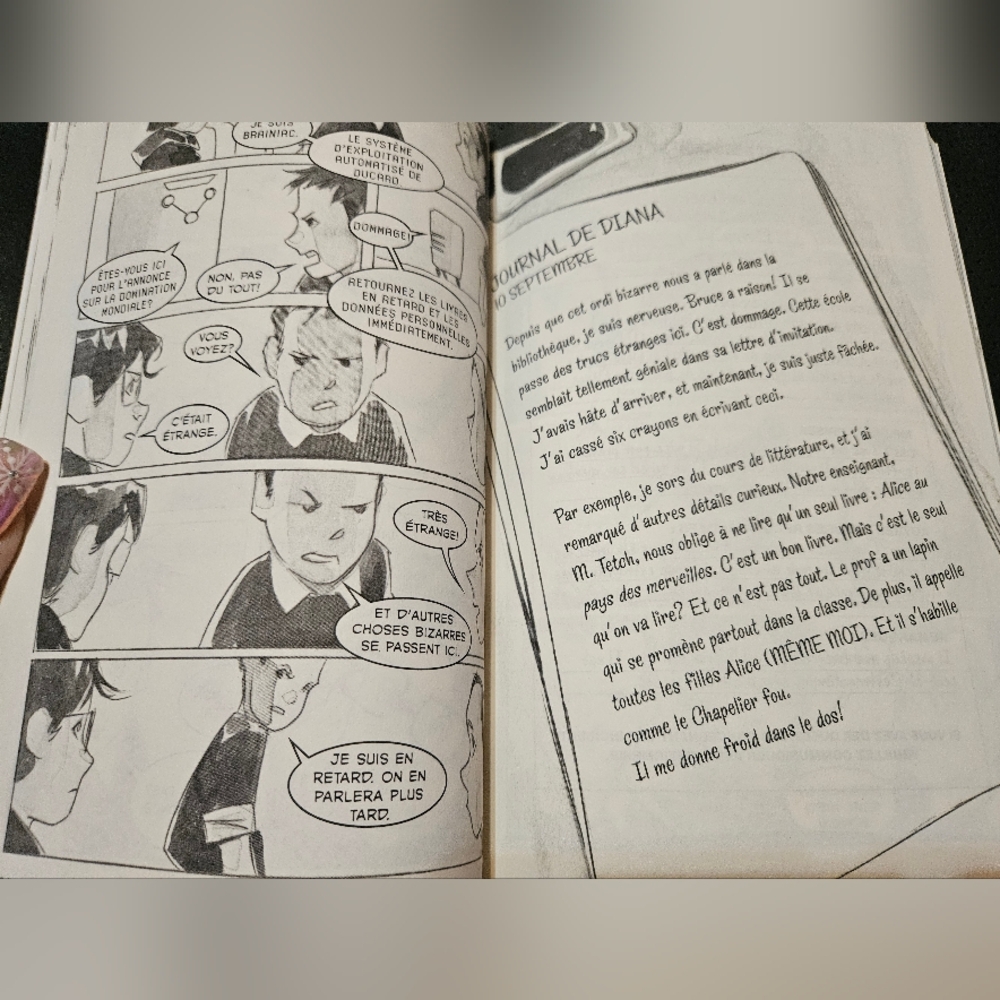 DC Comic Book‎ - Picture 2 of 3